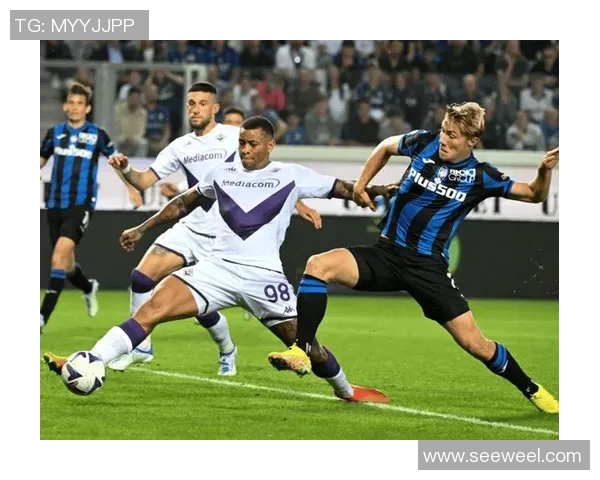 亚特兰大联与木材的激烈对决揭示了足球战术的魅力与团队合作的重要性 亚特兰大联与木材的激烈对决揭示了足球战术的魅力与团队合作的重要性